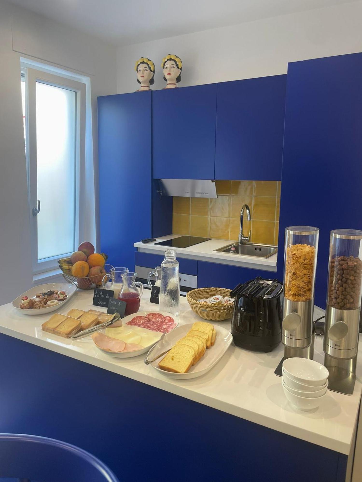 Bed and Breakfast Casa Di Napoli - Сорренто Экстерьер фото