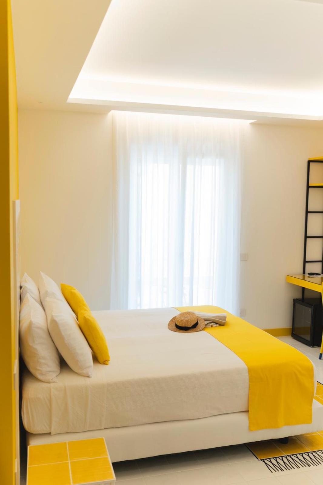 Bed and Breakfast Casa Di Napoli - Сорренто Экстерьер фото